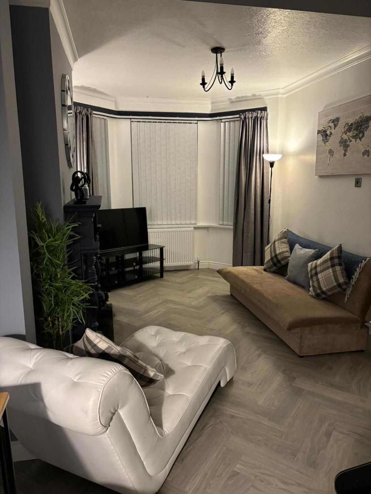 贝尔法斯特Manor House别墅 外观 照片